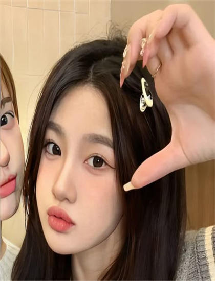 从技术角度看《十三岁》：美术设计的开创性的技术应用 影响未来电影的发展方向